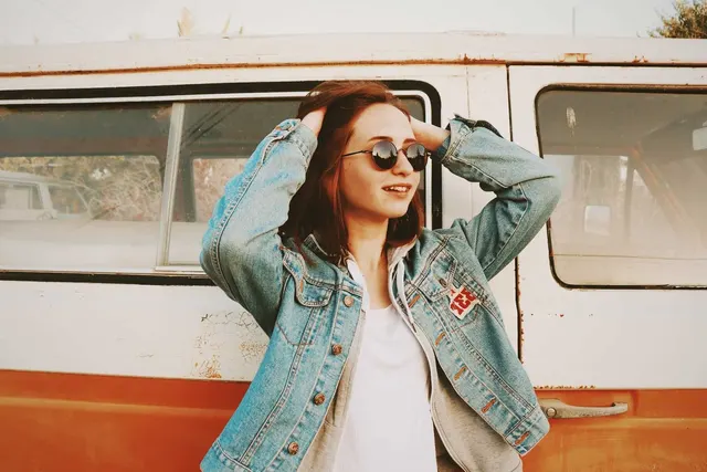 Photo with shirt and glasses