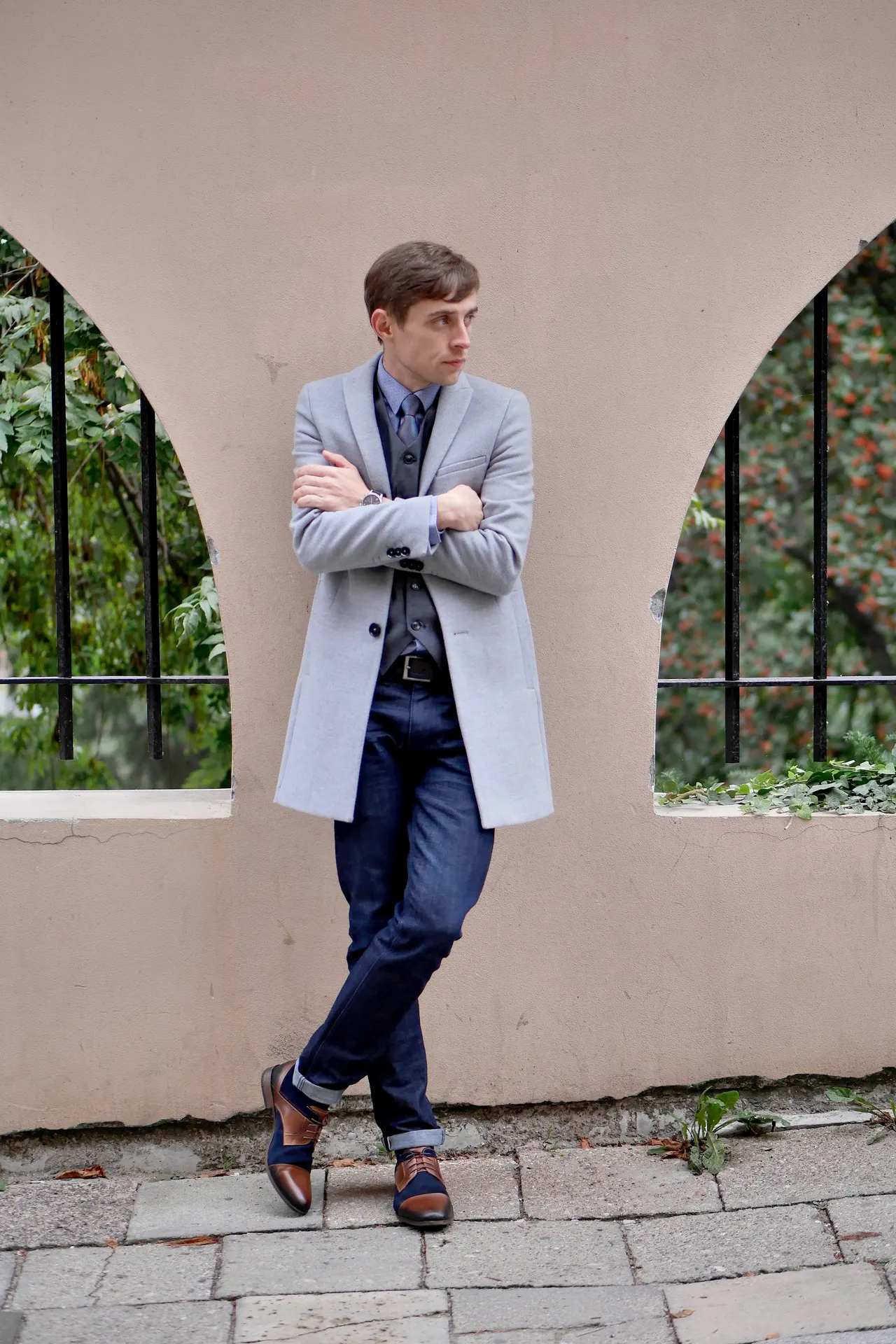 Photo with suit and leather shoes