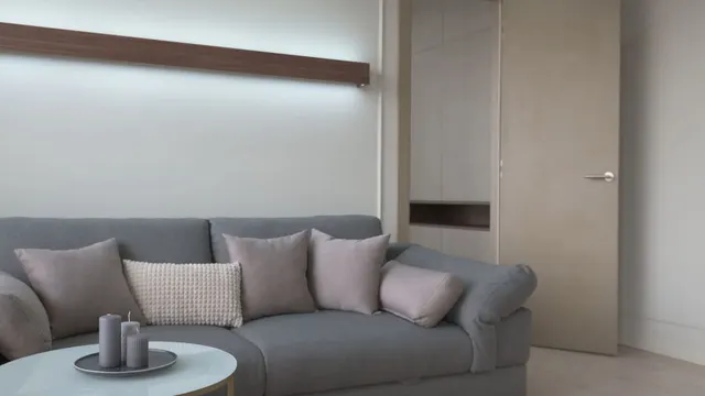 Video with sofa and pillow