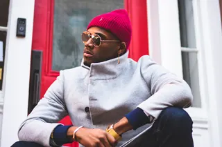 Photo with gray jacket and hat