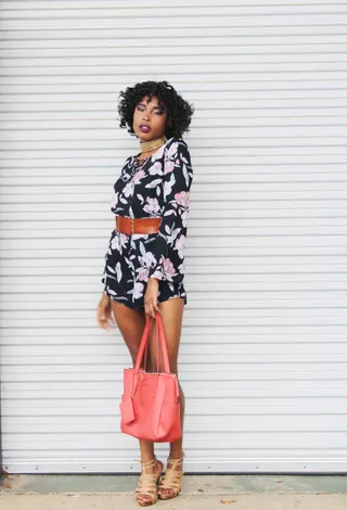 Photo with fancy dress, sandal, belt, handbag and necklace