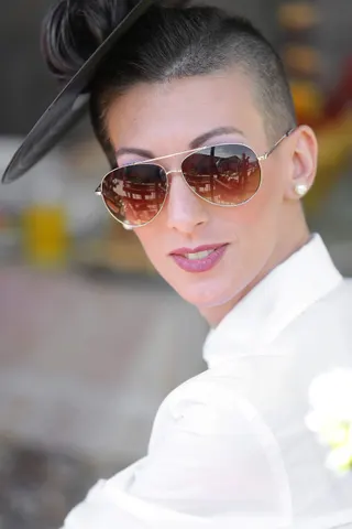 Photo with shirt, hat and glasses
