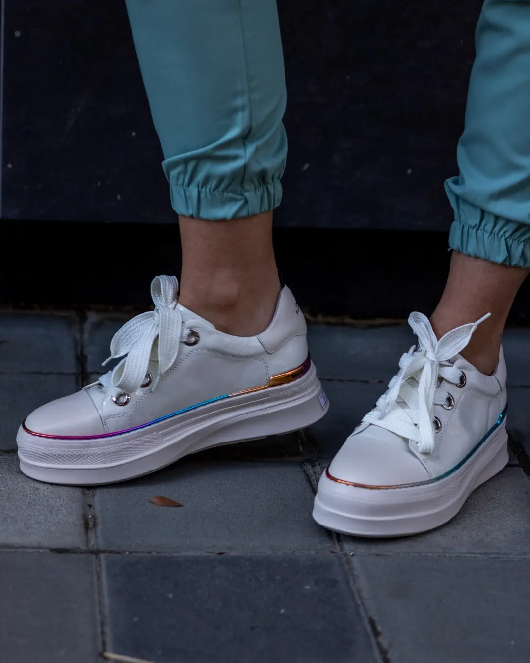 Photo with trousers and sneakers
