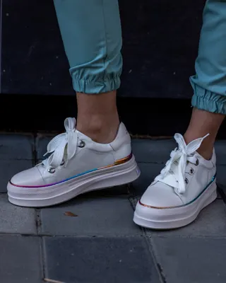 Photo with trousers and sneakers